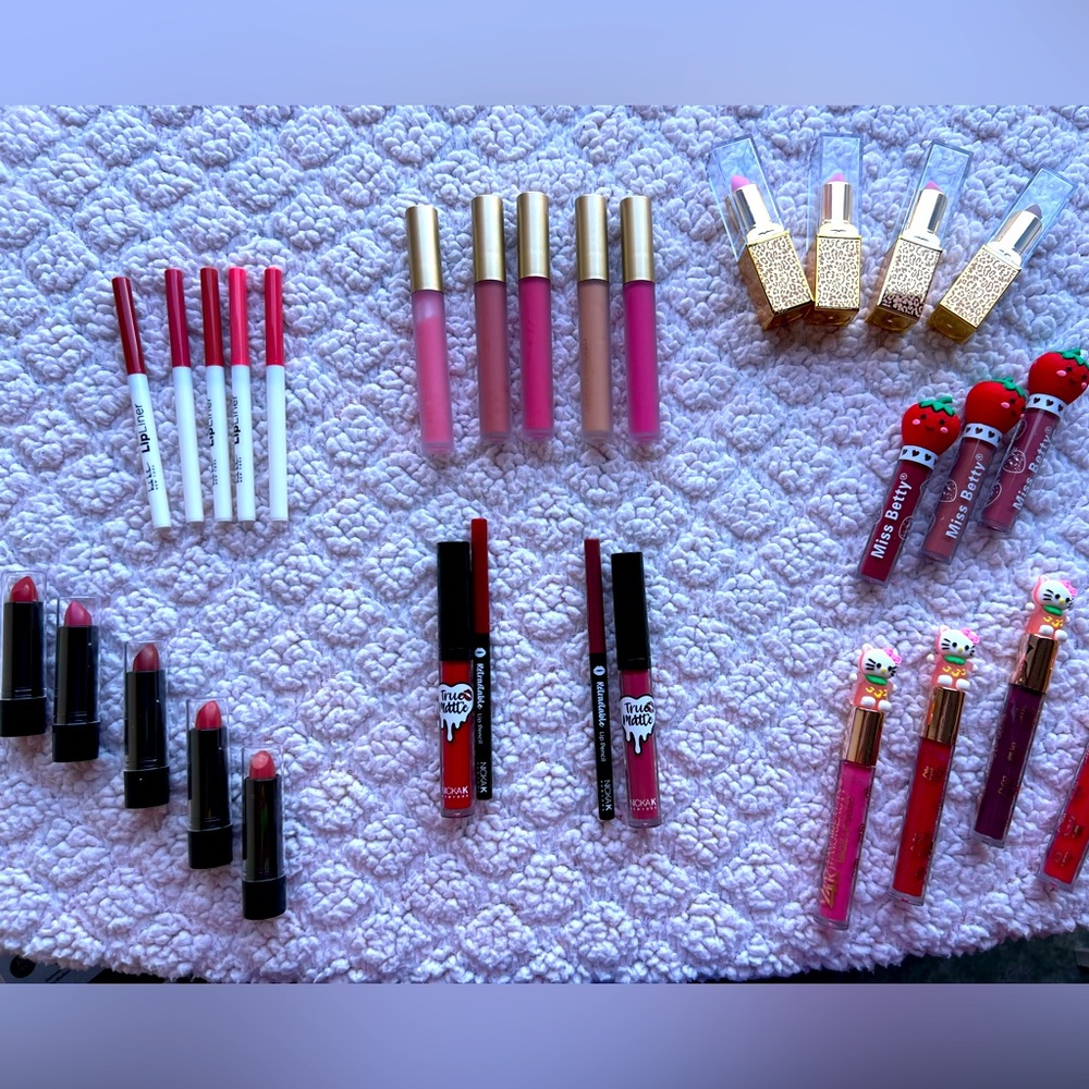 Lipstick Bundle